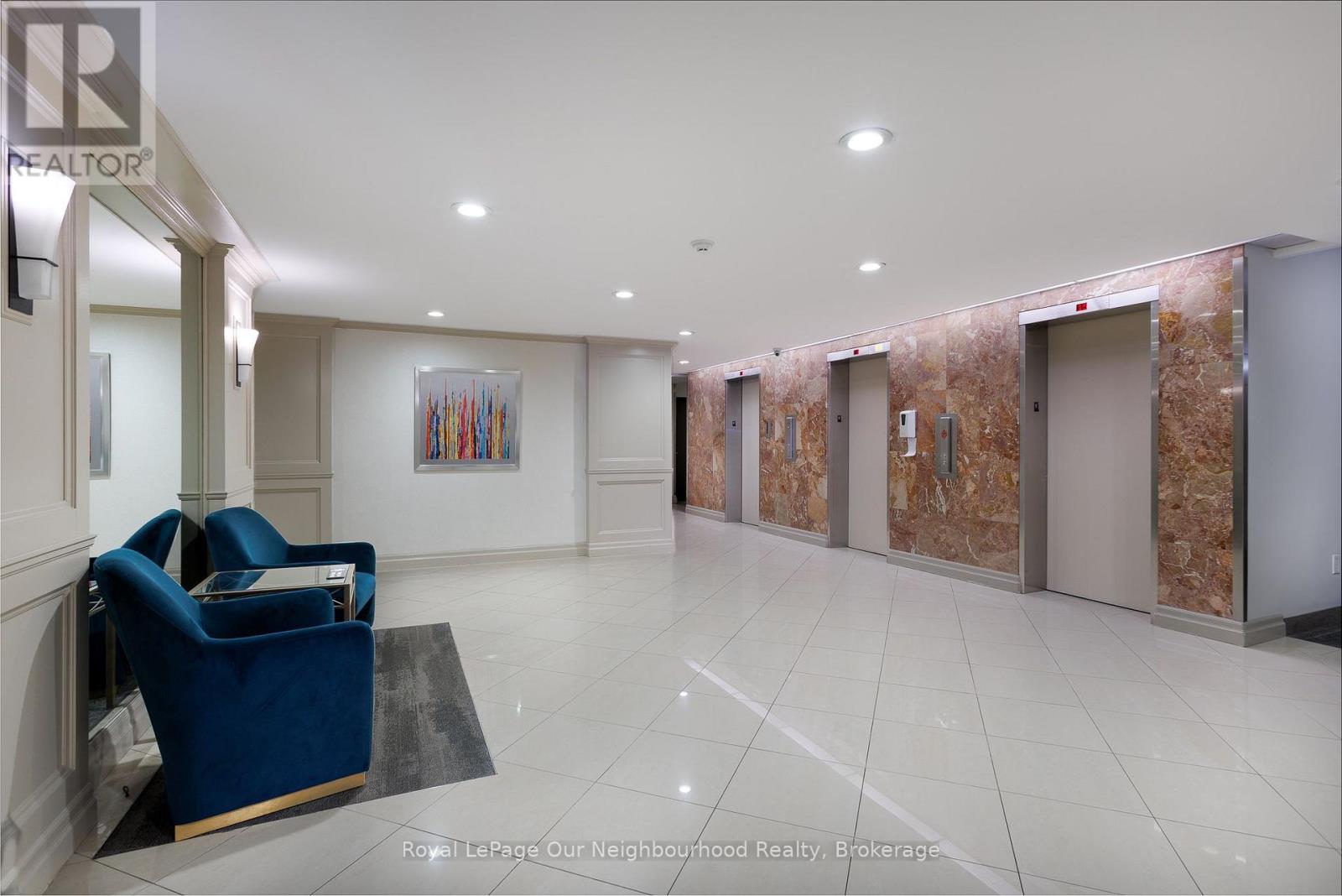 2203 - 1900 Sheppard Avenue E, Toronto, Ontario  M2J 4T4 - Photo 3 - C13555024