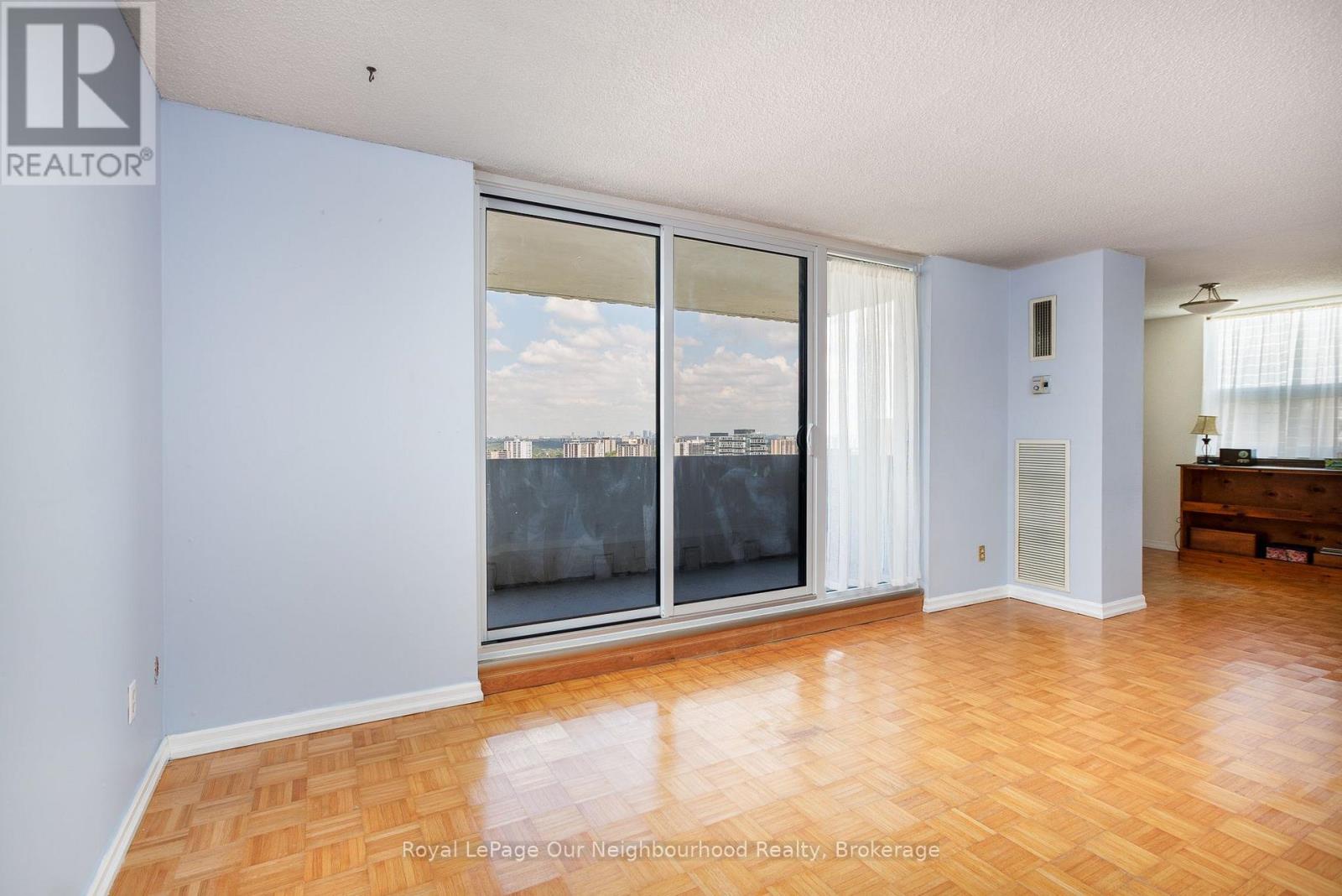 2203 - 1900 Sheppard Avenue E, Toronto, Ontario  M2J 4T4 - Photo 7 - C13555024