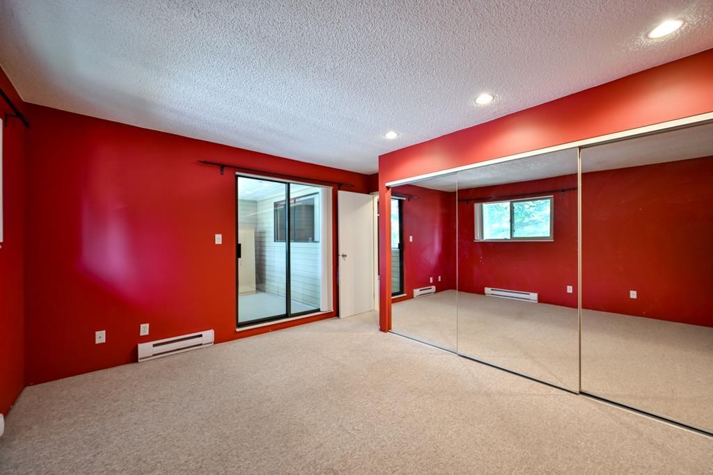 10509 Holly Park Lane Lane, Surrey, British Columbia  V3R 6X8 - Photo 18 - R3145408