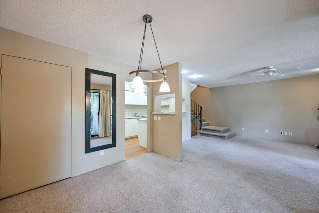 10509 Holly Park Lane Lane, Surrey, British Columbia  V3R 6X8 - Photo 7 - R3145408