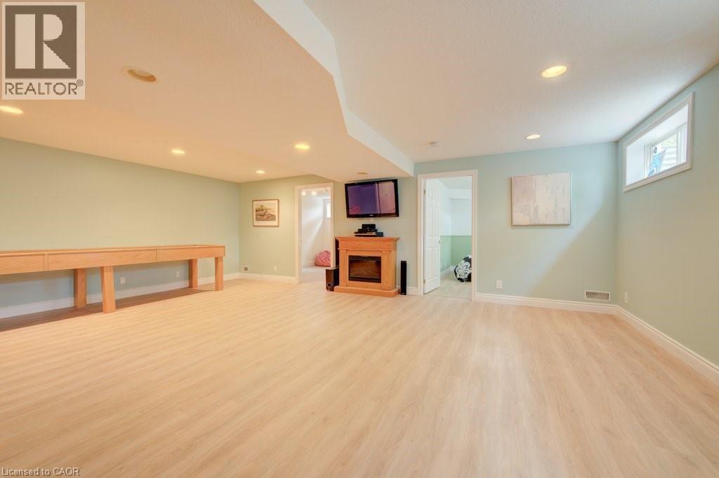 330 Lake Louise Boulevard, Waterloo, Ontario  N2V 2H4 - Photo 28 - 40847395