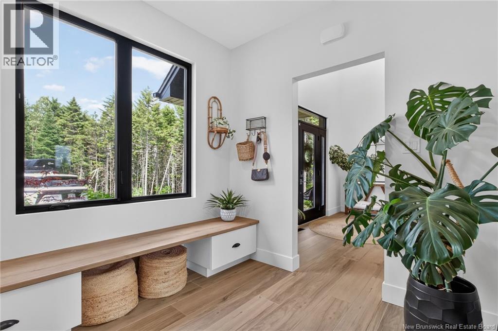 71 Isabelle Avenue, Lutes Mountain, New Brunswick  E1G 5V9 - Photo 5 - NB143359