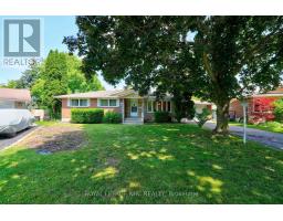 17 ST. LOUIS PLACE, St. Catharines, Ontario
