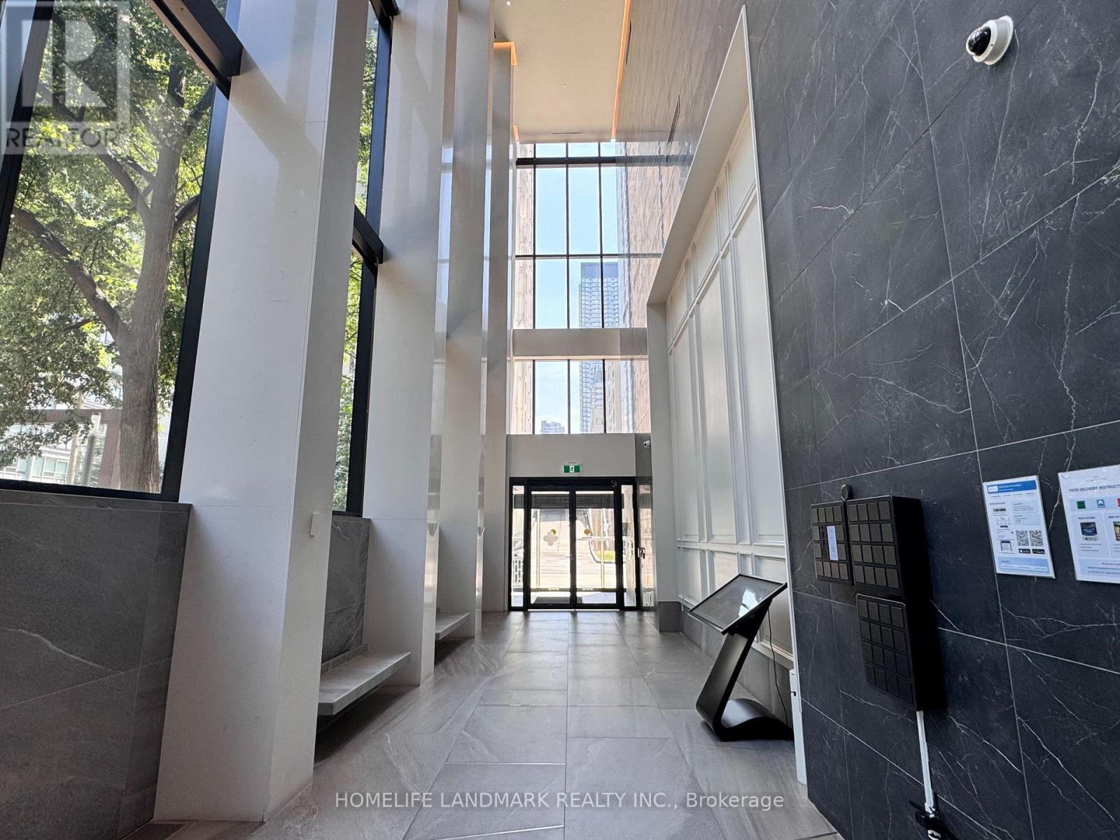4002 - 3 Gloucester Street, Toronto, Ontario  M4Y 1Z4 - Photo 3 - C13554984