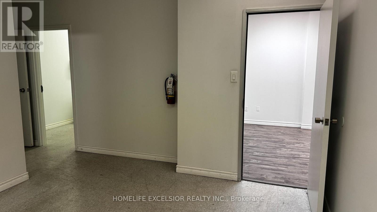 748-750 Gordon Baker Road, Toronto, Ontario  M2H 3B4 - Photo 15 - C13555064