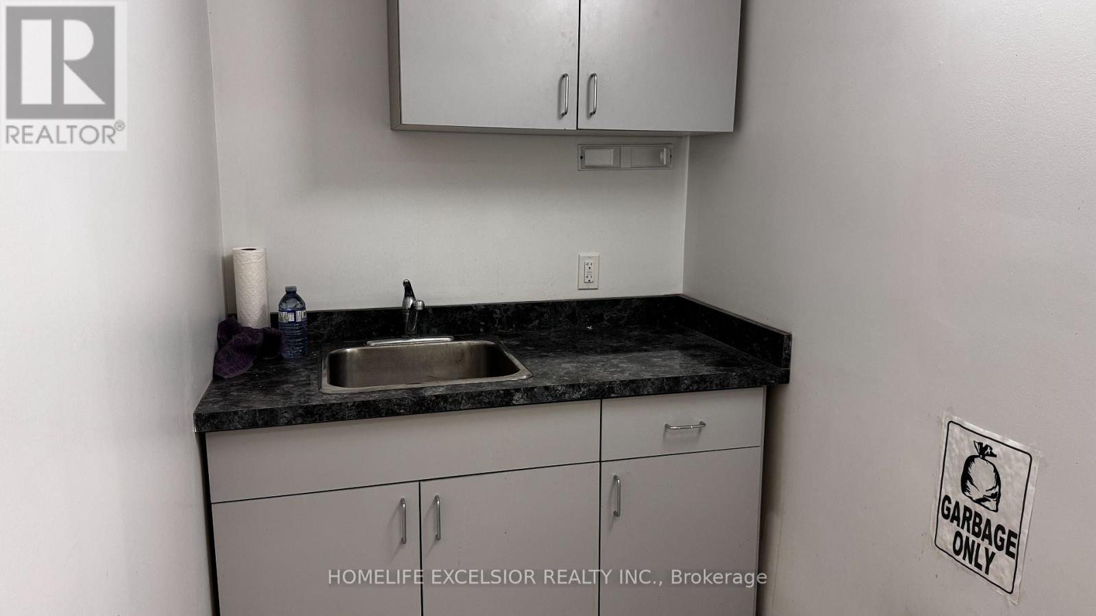 748-750 Gordon Baker Road, Toronto, Ontario  M2H 3B4 - Photo 17 - C13555064