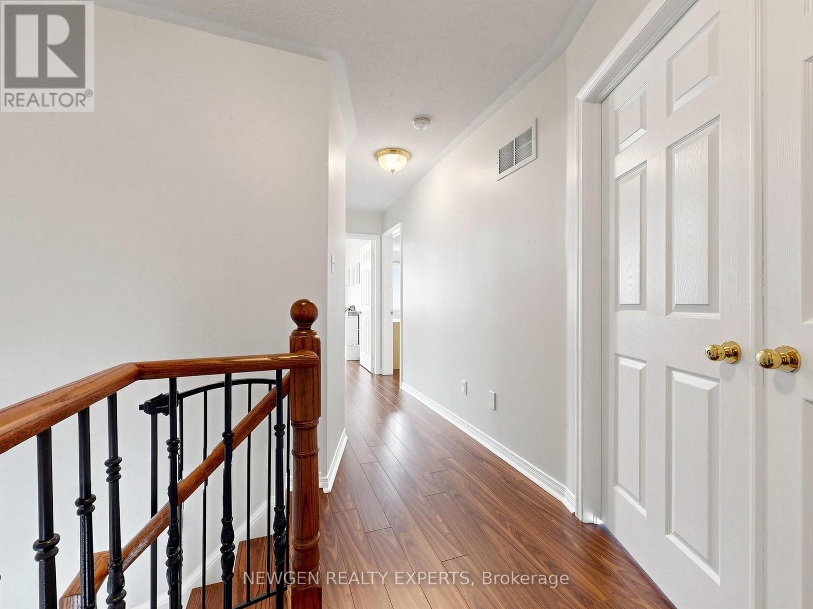 53 Silverwood Circle, Ajax, Ontario L1Z 0A3 - Photo 19 - E13554974