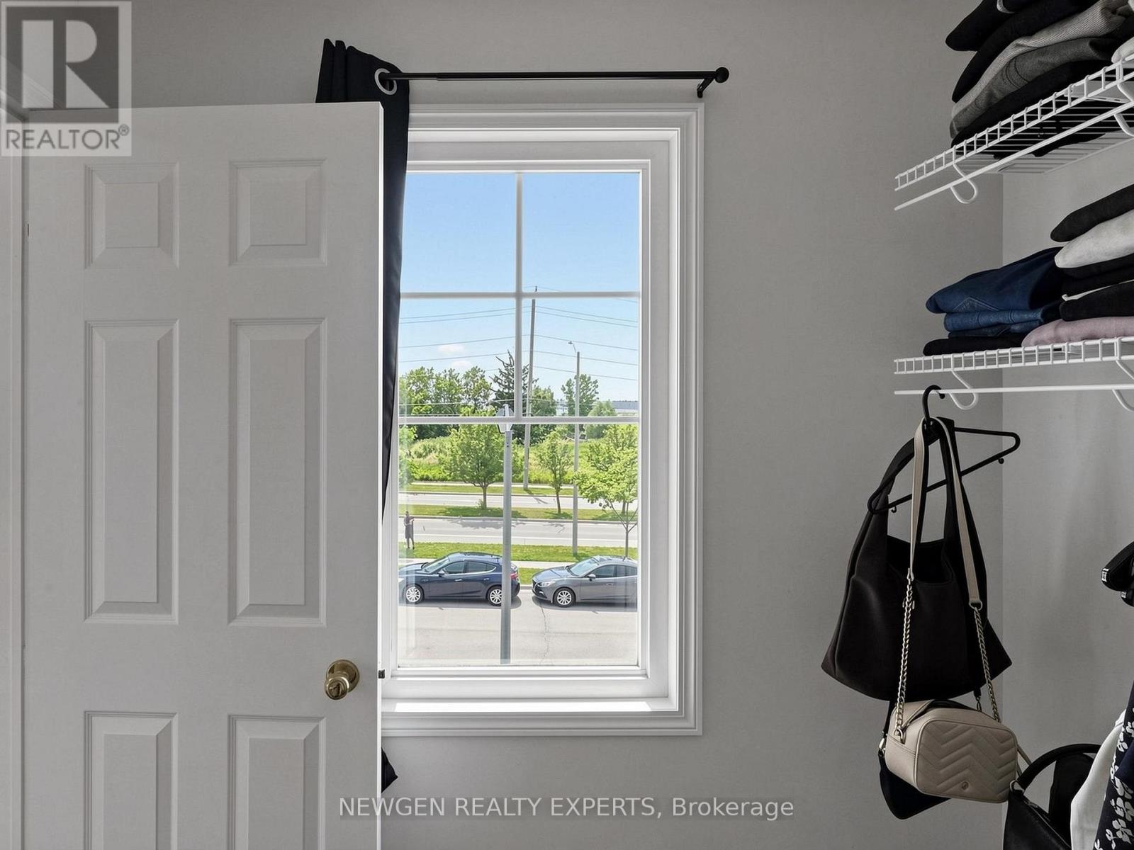 53 Silverwood Circle, Ajax, Ontario L1Z 0A3 - Photo 24 - E13554974