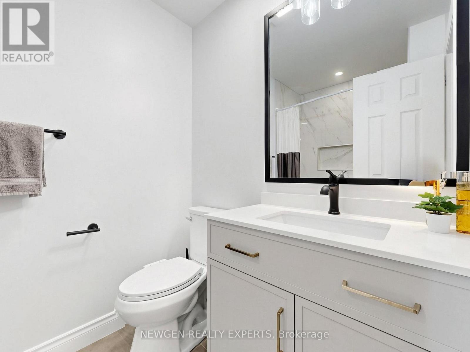 53 Silverwood Circle, Ajax, Ontario L1Z 0A3 - Photo 32 - E13554974