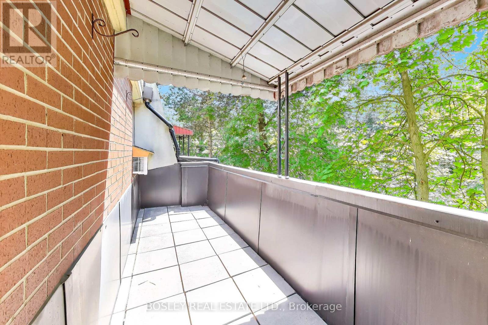 302 - 6 Crescent Town Road, Toronto, Ontario  M4C 5L3 - Photo 12 - E13555038