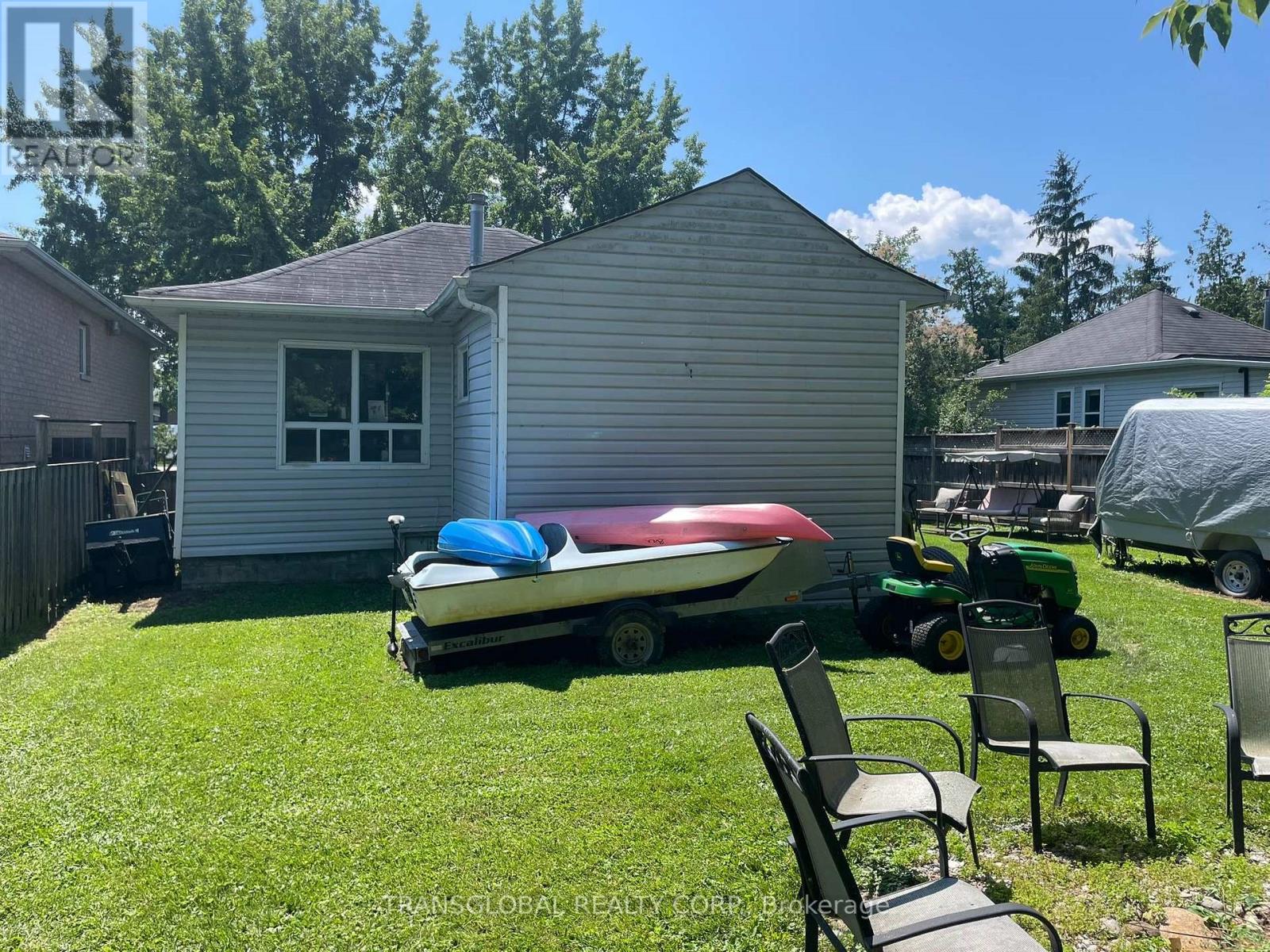 1014 Barton Avenue, Georgina, Ontario  L4P 3E9 - Photo 23 - N13555036