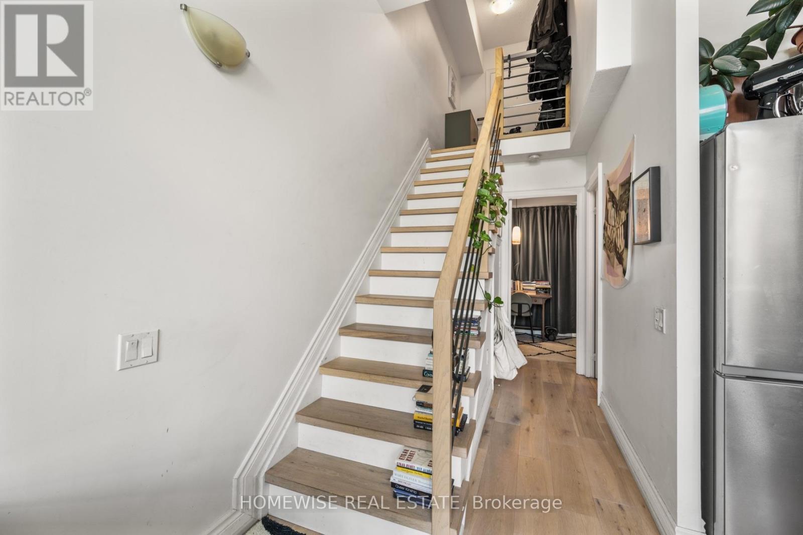 410 - 437 Roncesvalles Avenue, Toronto, Ontario  M6R 3B9 - Photo 2 - W13555060