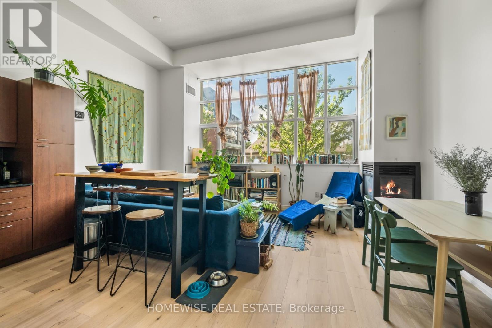 410 - 437 Roncesvalles Avenue, Toronto, Ontario  M6R 3B9 - Photo 3 - W13555060