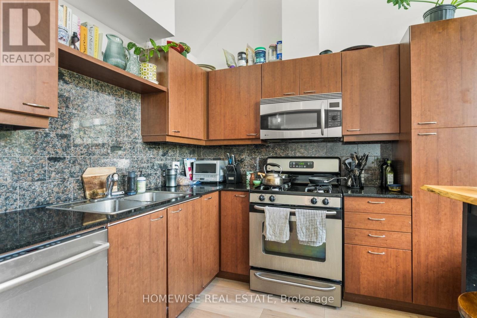 410 - 437 Roncesvalles Avenue, Toronto, Ontario  M6R 3B9 - Photo 5 - W13555060