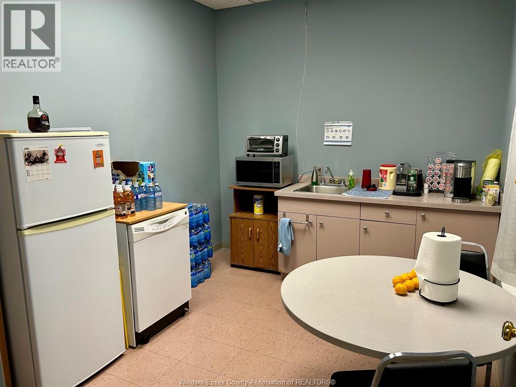 2575 Ouellette Avenue Unit# 200, Windsor, Ontario  N8X 1L9 - Photo 9 - 26014779