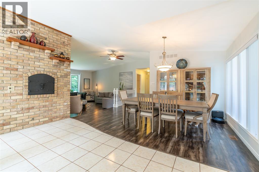 147 Fieldstone Avenue, St Clair photo 7