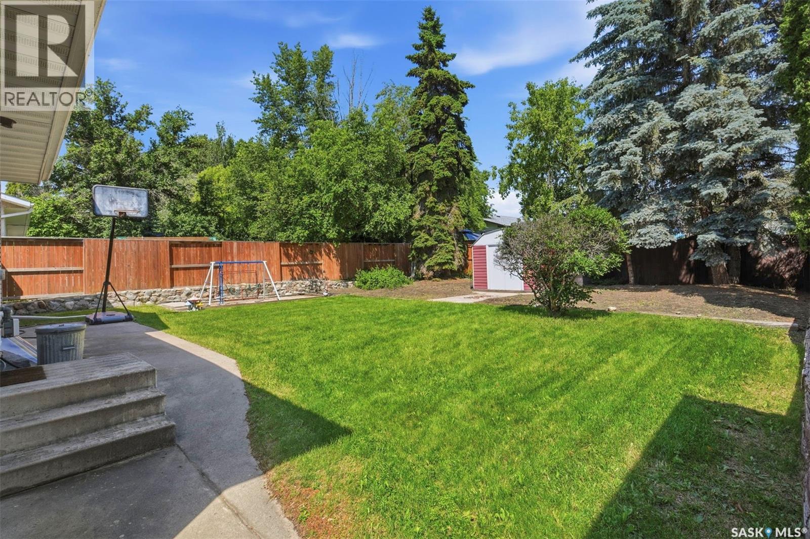 530 Wathaman Crescent, Saskatoon, Saskatchewan  S7K 4P9 - Photo 34 - SK042293