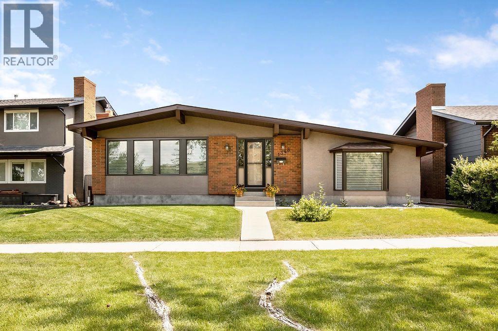 1348 Norfolk Drive NW, calgary, Alberta