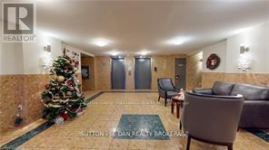 102 - 30 Chapman Court, London North, Ontario  N6G 4Y4 - Photo 2 - X13555088