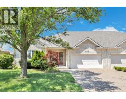 424 Caritas, Tecumseh, Ontario