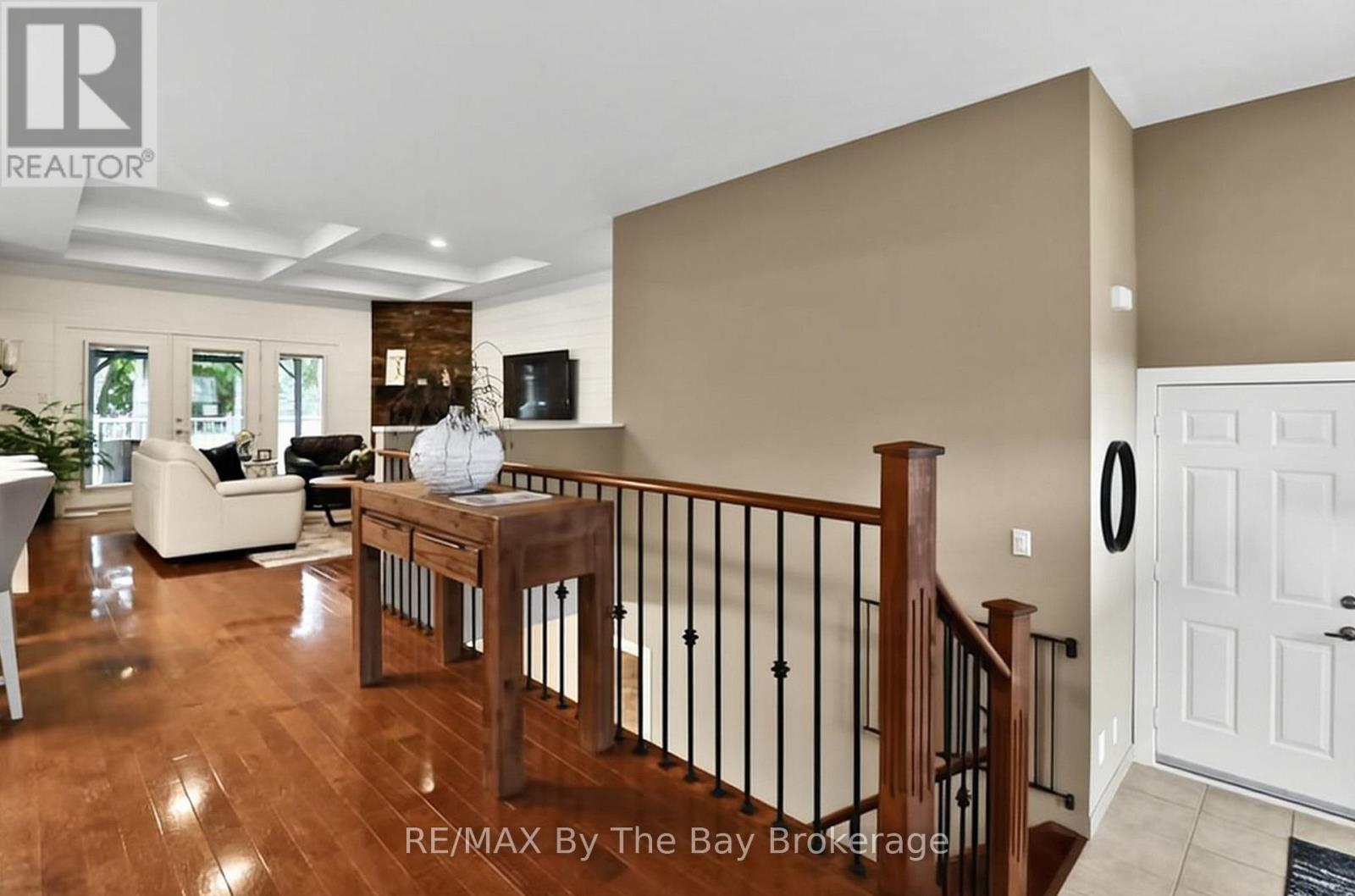 7 Downer Crescent, Wasaga Beach, Ontario  L9Z 1C2 - Photo 13 - S13555128