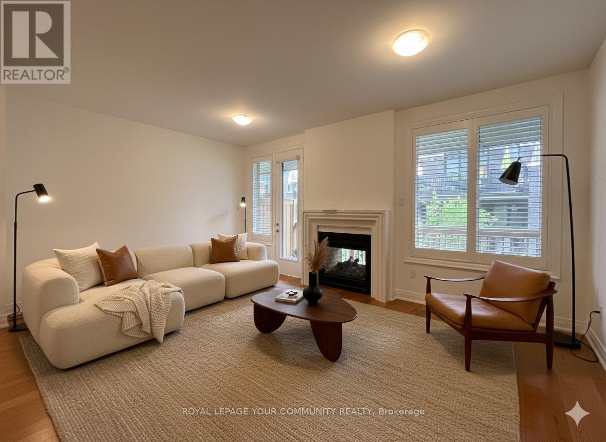 26 BANSHEE LANE, Richmond Hill (Oak Ridges)