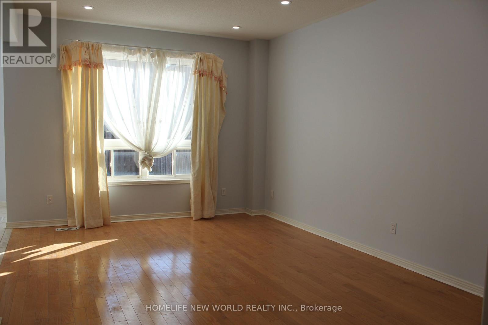 31 Barkwood Hollow, Markham (Berczy), Ontario  L6C 2J8 - Photo 5 - N13555112