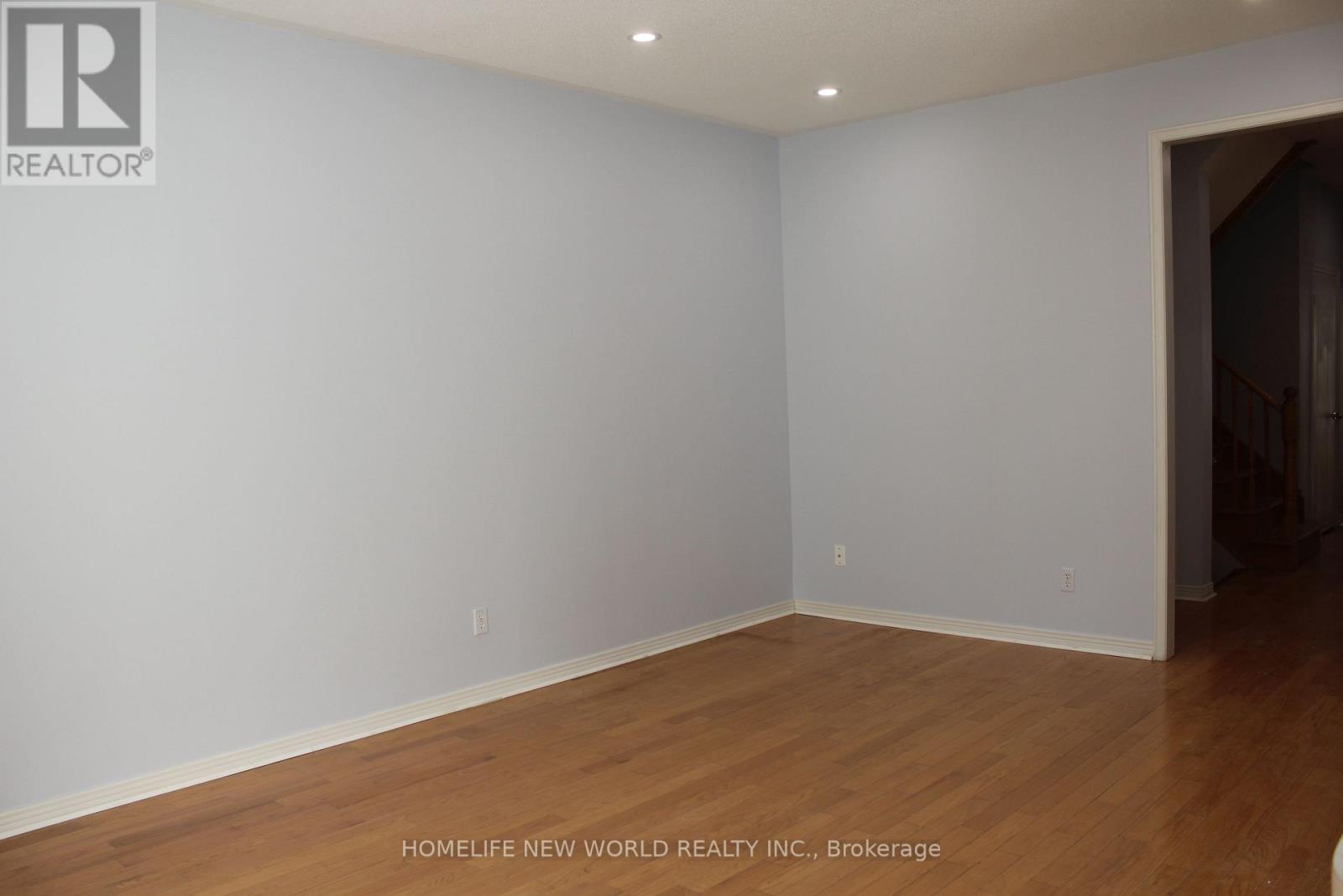 31 Barkwood Hollow, Markham (Berczy), Ontario  L6C 2J8 - Photo 6 - N13555112