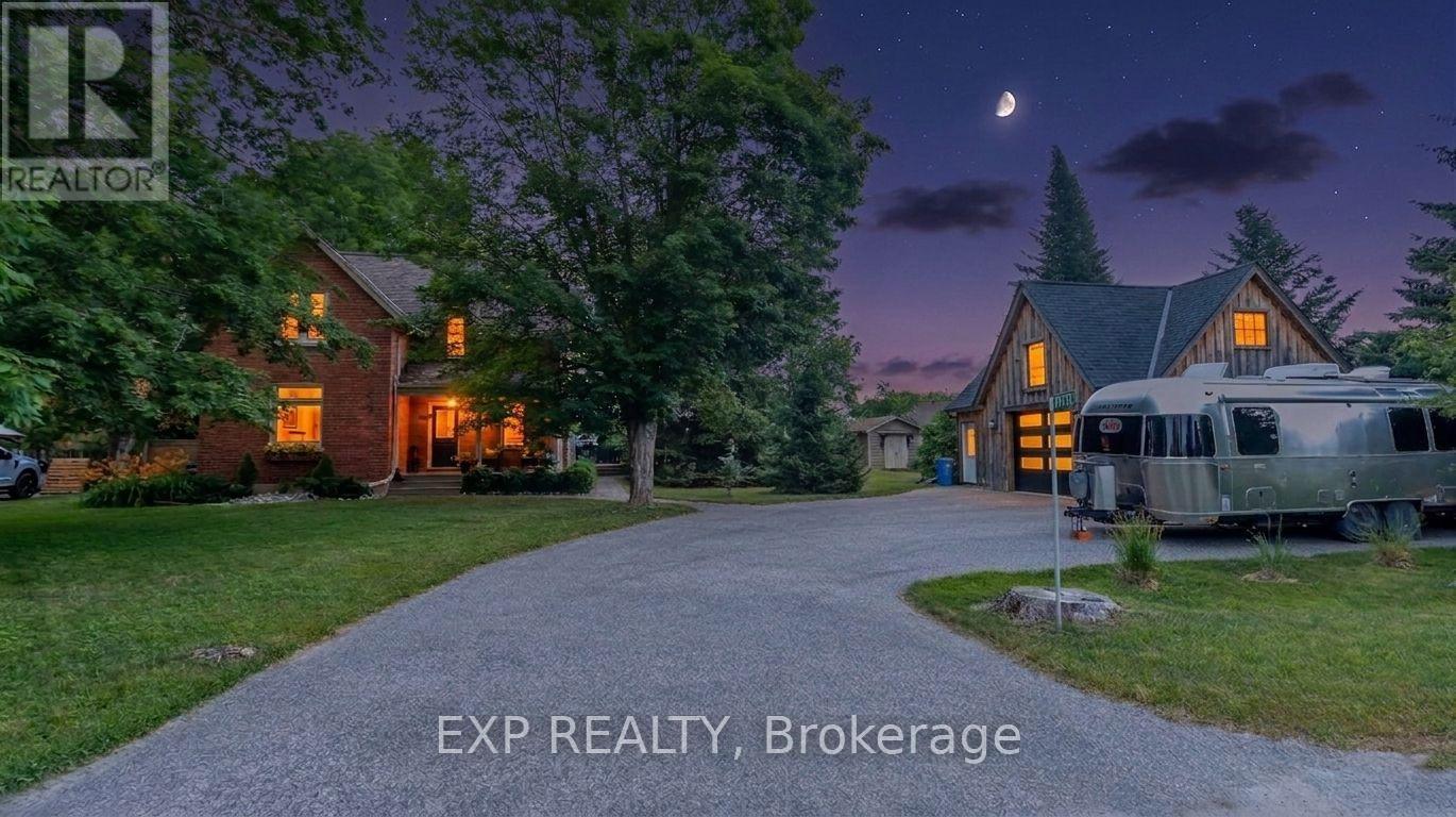 1723 George Johnston Road, Springwater (Minesing), Ontario  L0L 1Y0 - Photo 2 - S13555116
