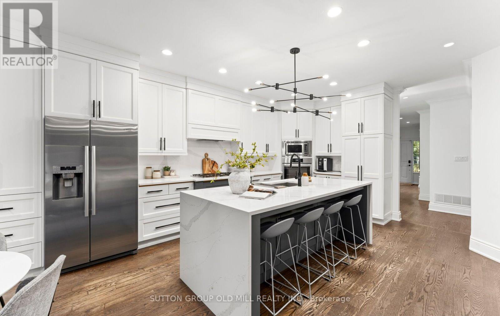 162 Brentwood Road N, Toronto, Ontario  M8X 2C9 - Photo 15 - W13555120