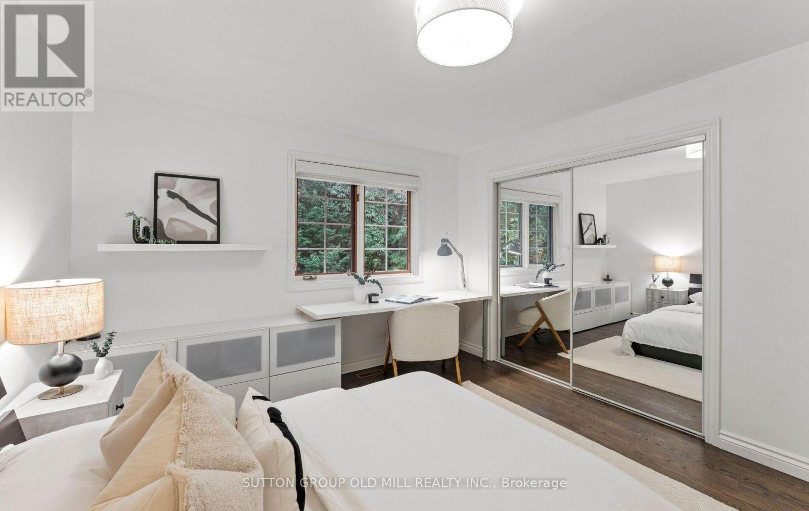 162 Brentwood Road N, Toronto, Ontario  M8X 2C9 - Photo 39 - W13555120