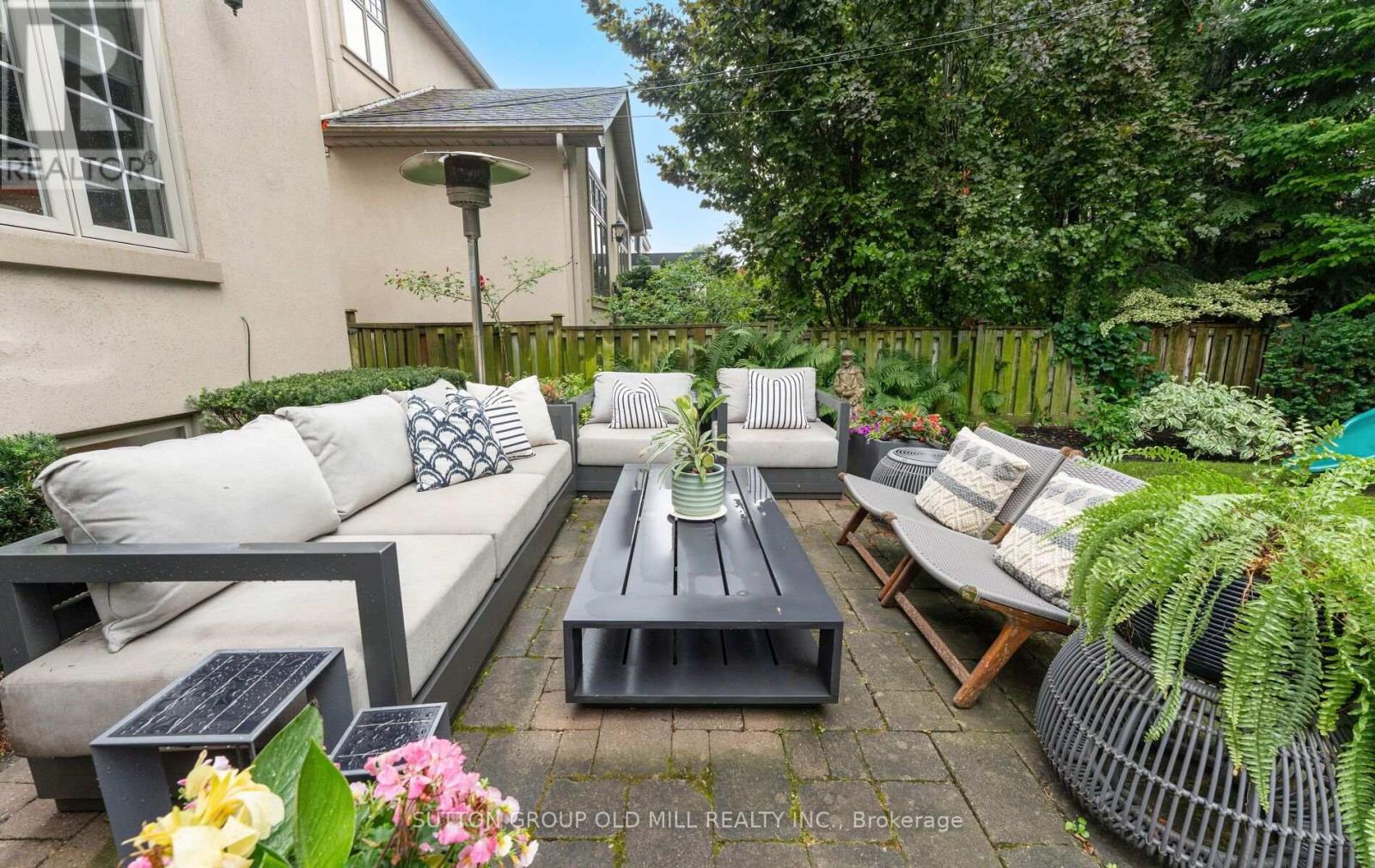 162 Brentwood Road N, Toronto, Ontario  M8X 2C9 - Photo 48 - W13555120