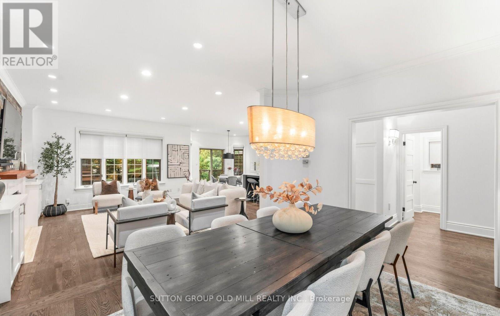 162 Brentwood Road N, Toronto, Ontario  M8X 2C9 - Photo 9 - W13555120