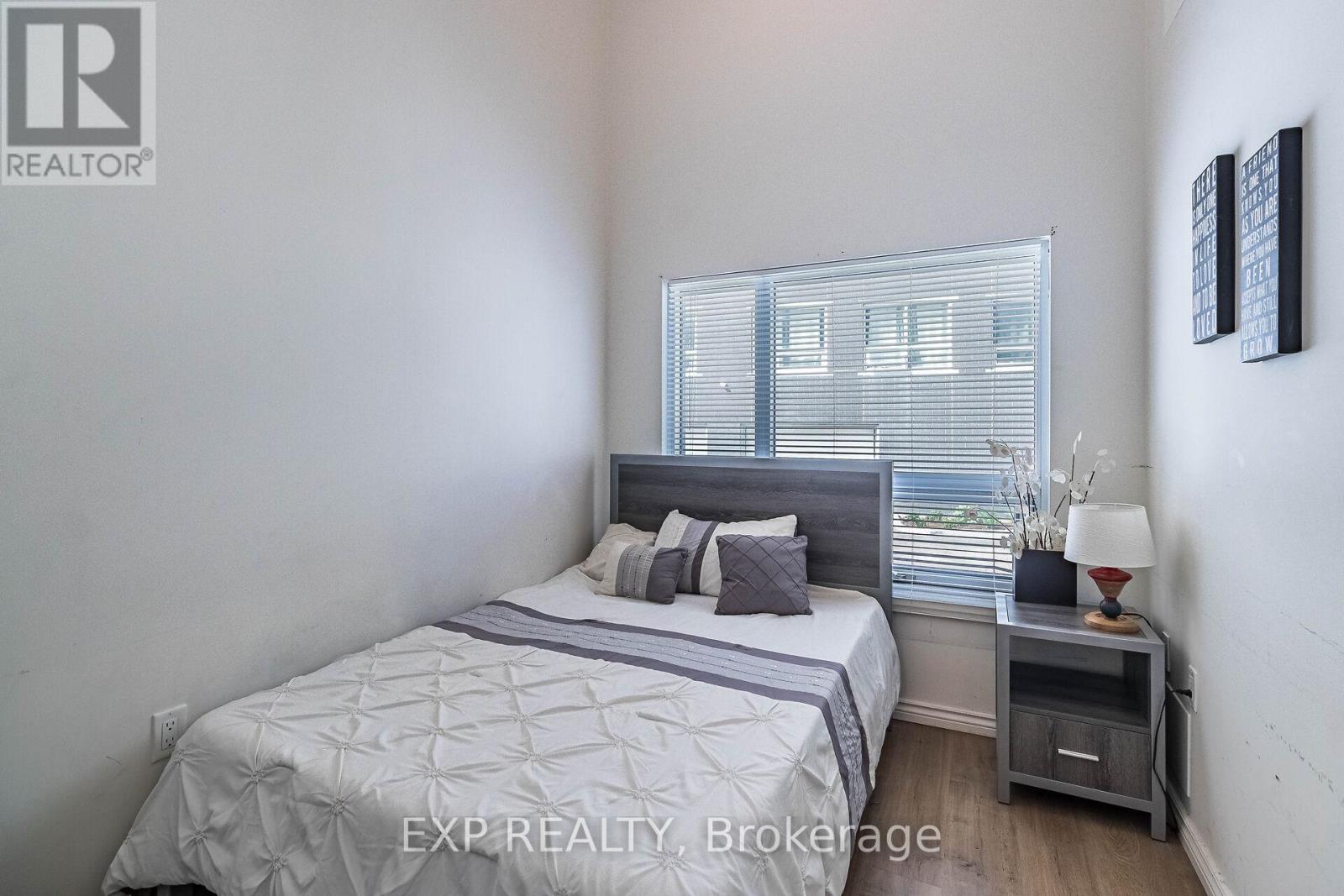 G116 - 275 Larch Street, Waterloo, Ontario N2L 3R2 - Photo 20 - X13555110