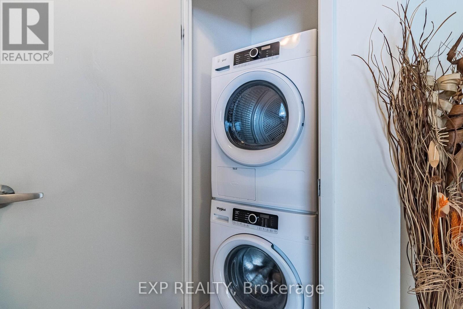 G116 - 275 Larch Street, Waterloo, Ontario N2L 3R2 - Photo 27 - X13555110