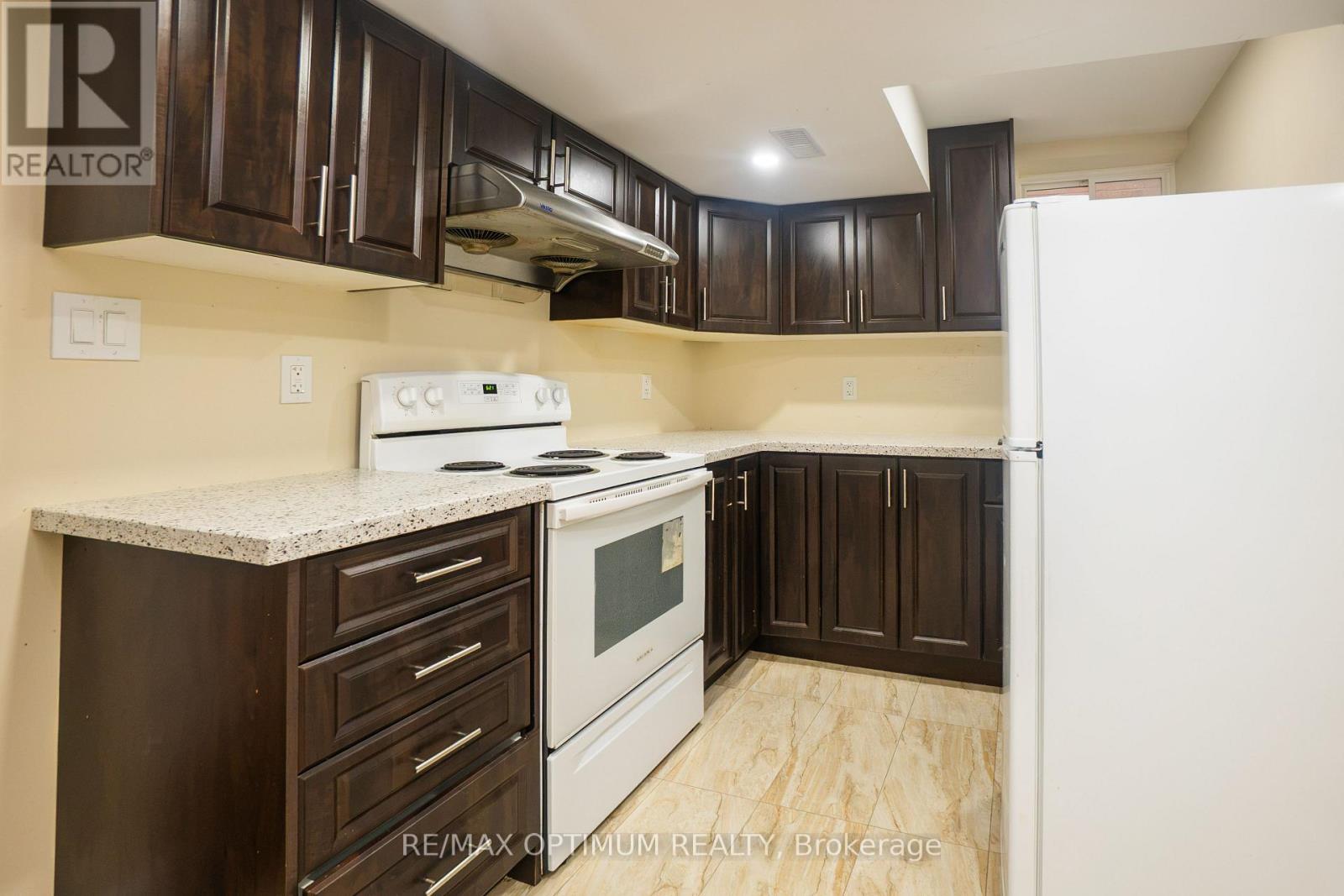 Basement - 9 Fenchurch Drive, Brampton, Ontario  L7A 4G1 - Photo 6 - W13552898