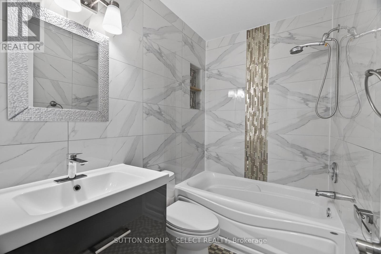 665 Woodcrest Boulevard, London South, Ontario  N6K 1P8 - Photo 31 - X13555170