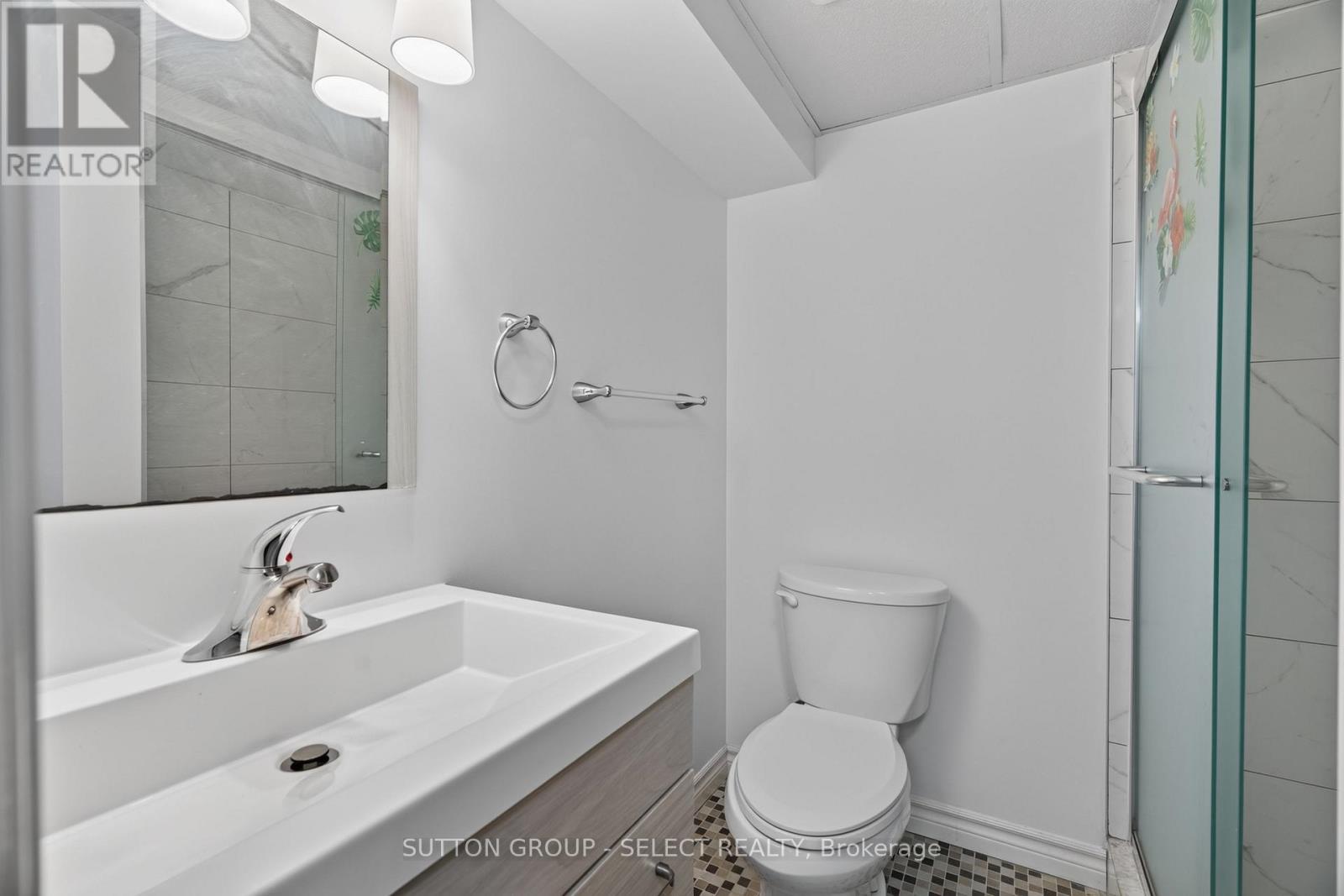665 Woodcrest Boulevard, London South, Ontario  N6K 1P8 - Photo 37 - X13555170