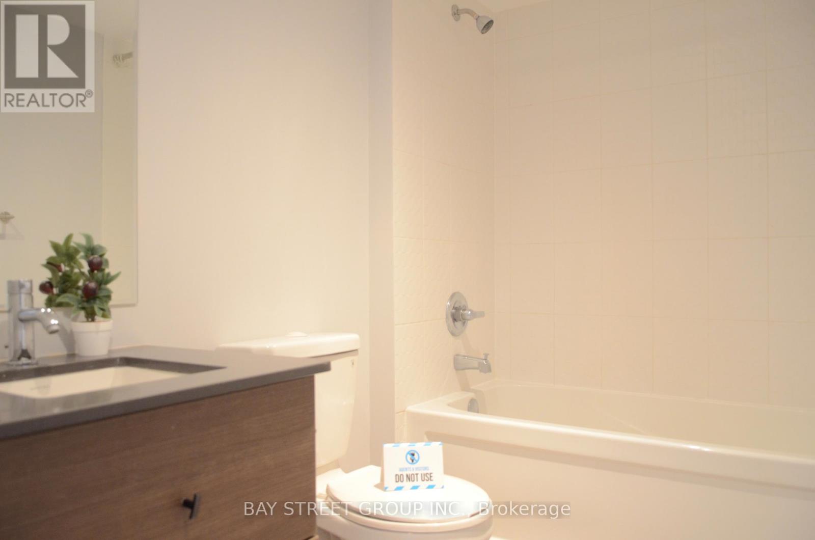 #1009e - 555 Wilson Avenue, Toronto, Ontario M3H 0C5 - Photo 10 - C13555168