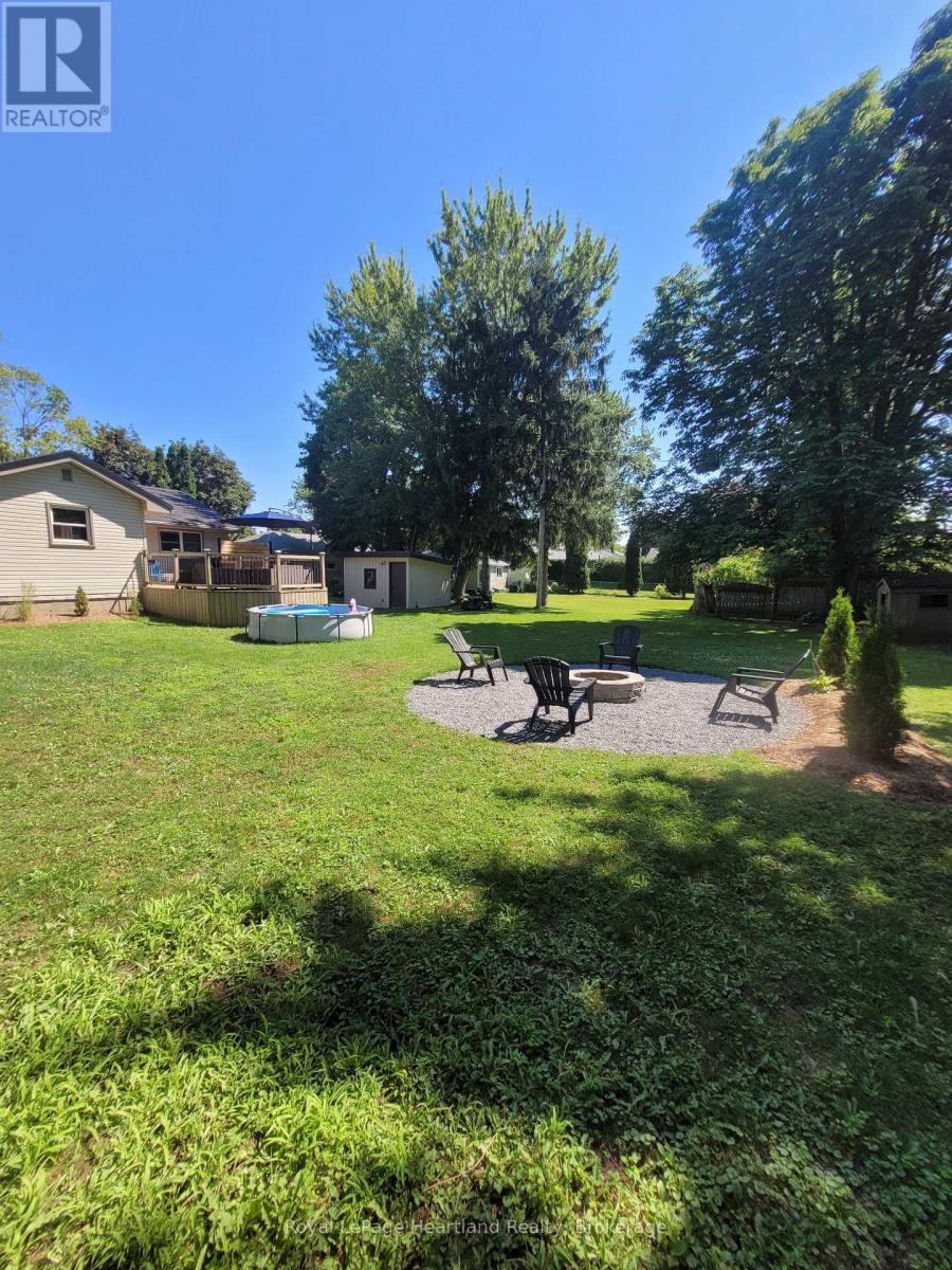 77 Chalk Street N, Huron East, Ontario  N0K 1W0 - Photo 34 - X13413782