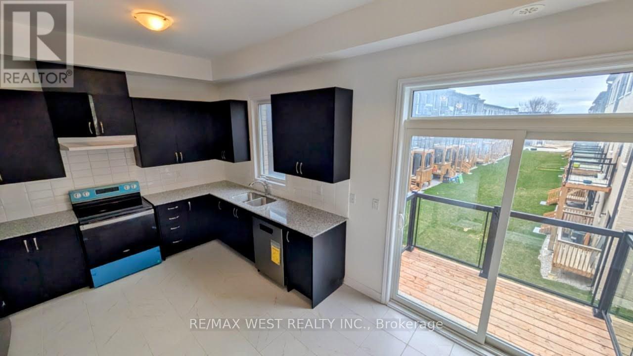 106 Wascana Road, Vaughan, Ontario  L4L 1A7 - Photo 13 - N13555196