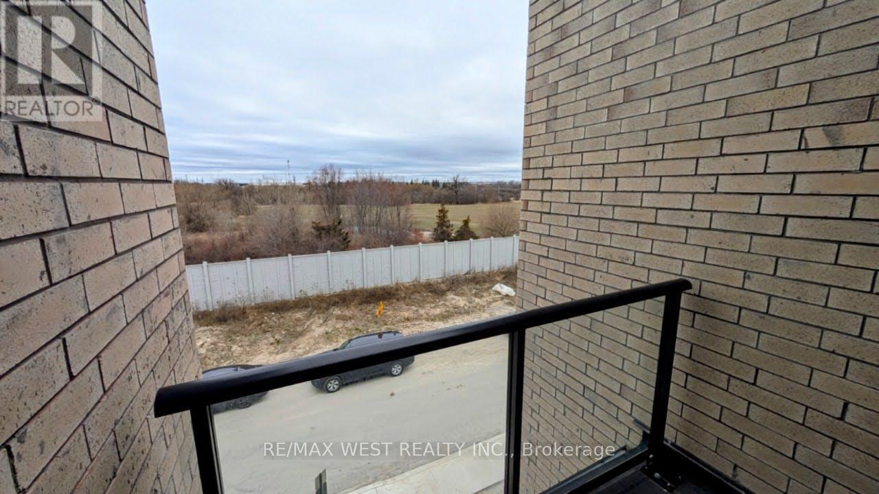106 Wascana Road, Vaughan, Ontario  L4L 1A7 - Photo 30 - N13555196