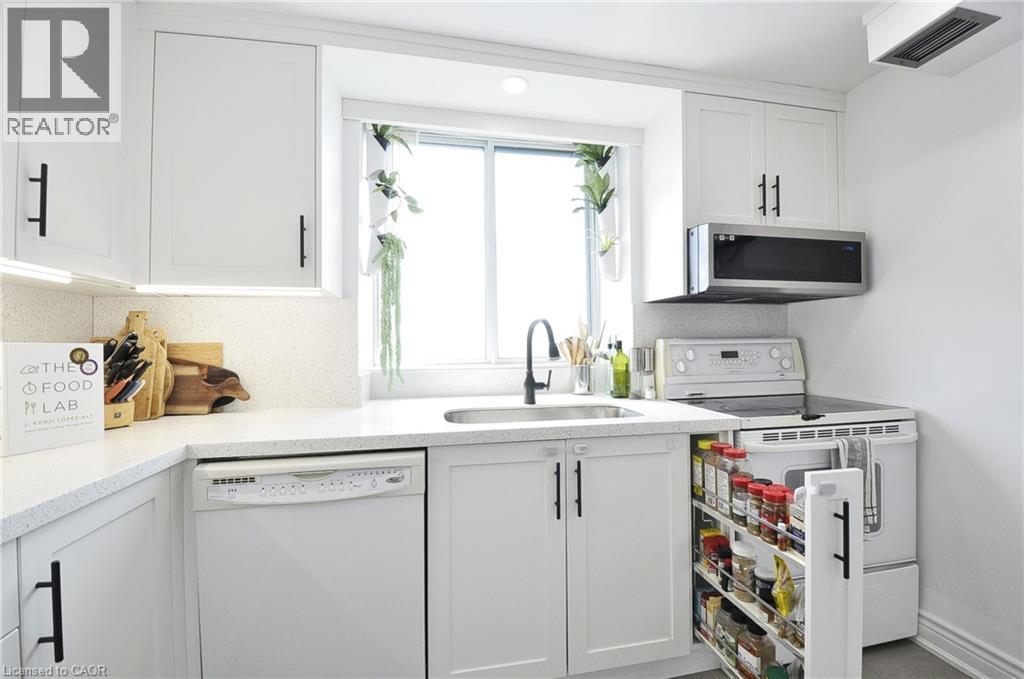 145 Hillcrest Avenue Unit# 1003, Mississauga, Ontario  L5B 3Z1 - Photo 11 - 40839118