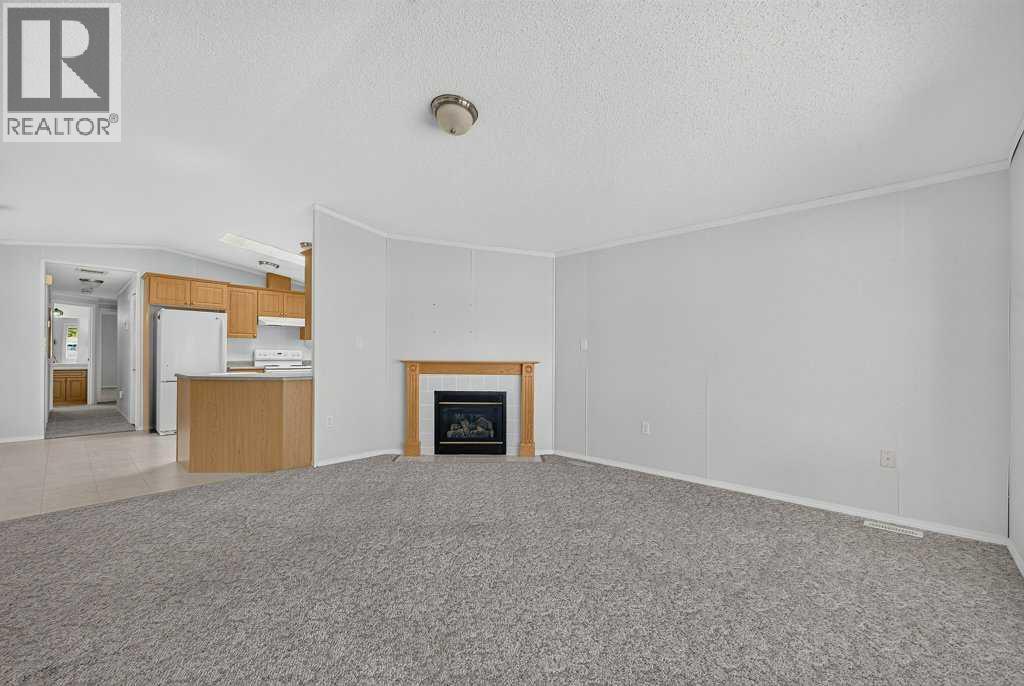 206 2 Avenue SE, Diamond Valley, Alberta  T0L 0H0 - Photo 6 - A2327933