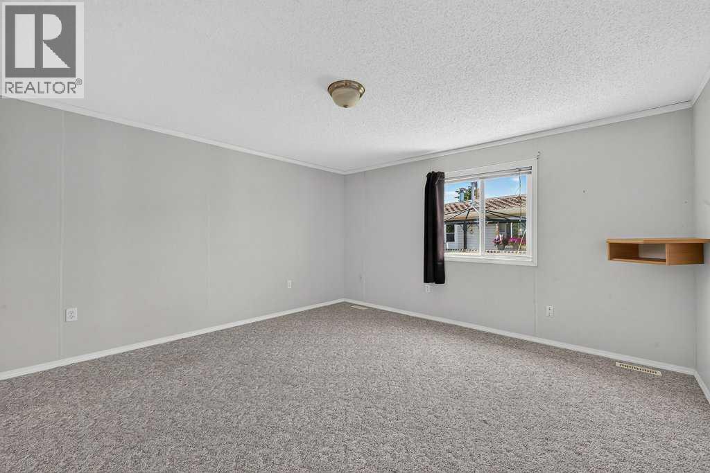 206 2 Avenue SE, Diamond Valley, Alberta  T0L 0H0 - Photo 24 - A2327933