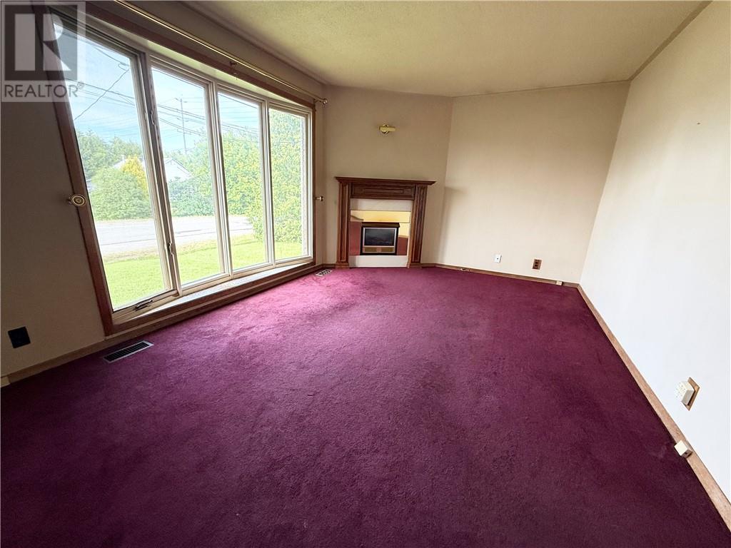 2359 Emily, Sudbury, Ontario  P3A 2K9 - Photo 2 - 2129134