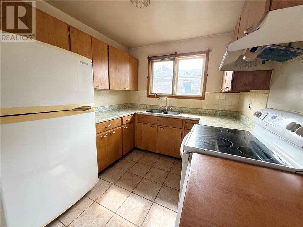 2359 Emily, Sudbury, Ontario  P3A 2K9 - Photo 3 - 2129134