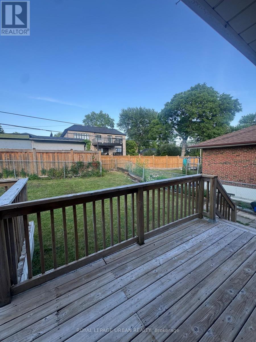 21 Chopin Avenue, Toronto, Ontario M1K 2W3 - Photo 8 - E13547494