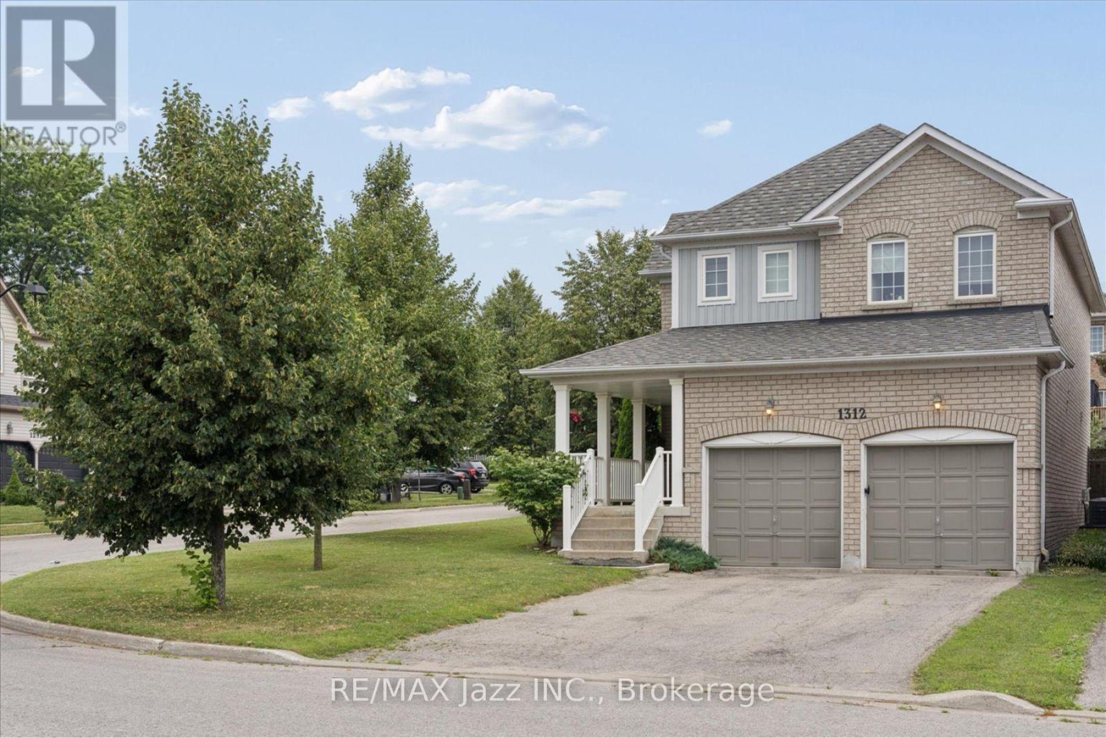 1312 Langley Circle, Oshawa, Ontario  L1K 0E3 - Photo 3 - E13555330