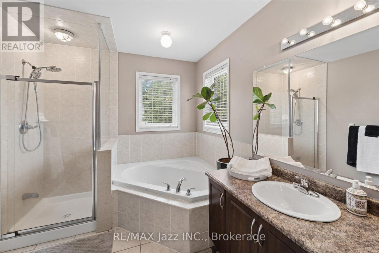 1312 Langley Circle, Oshawa, Ontario  L1K 0E3 - Photo 37 - E13555330